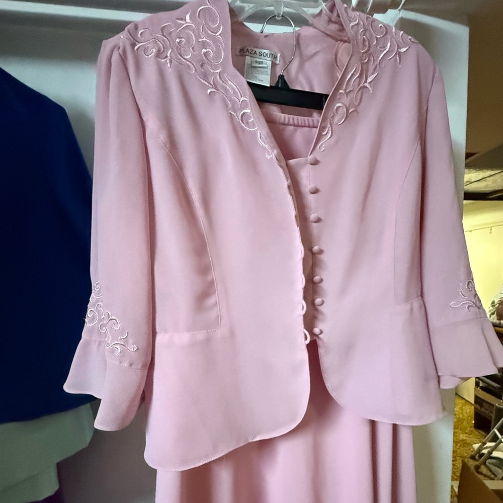 Pink Embroidered Women's Jacket and skirt